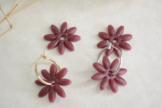 Mulberry Daisy flower hoop