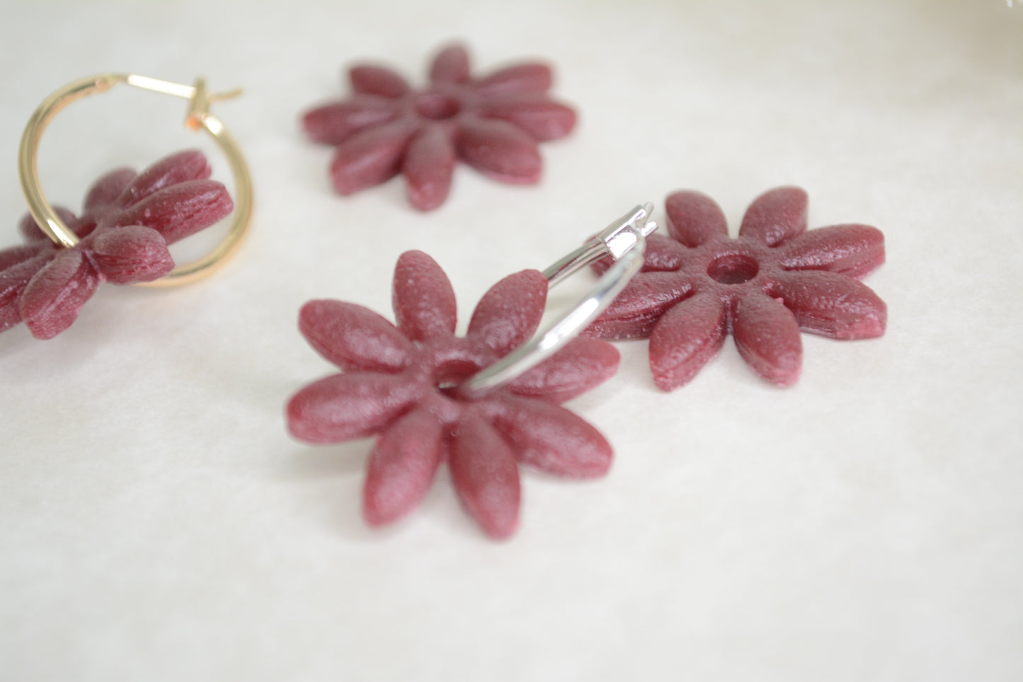 Mulberry Daisy flower hoop