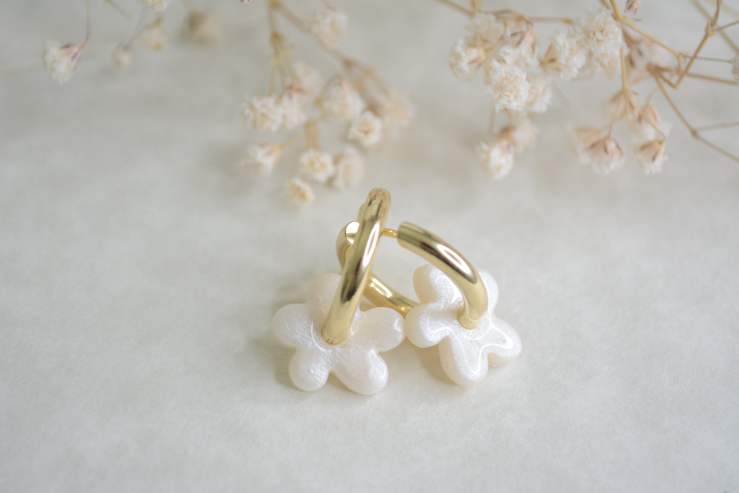 White flower hoops