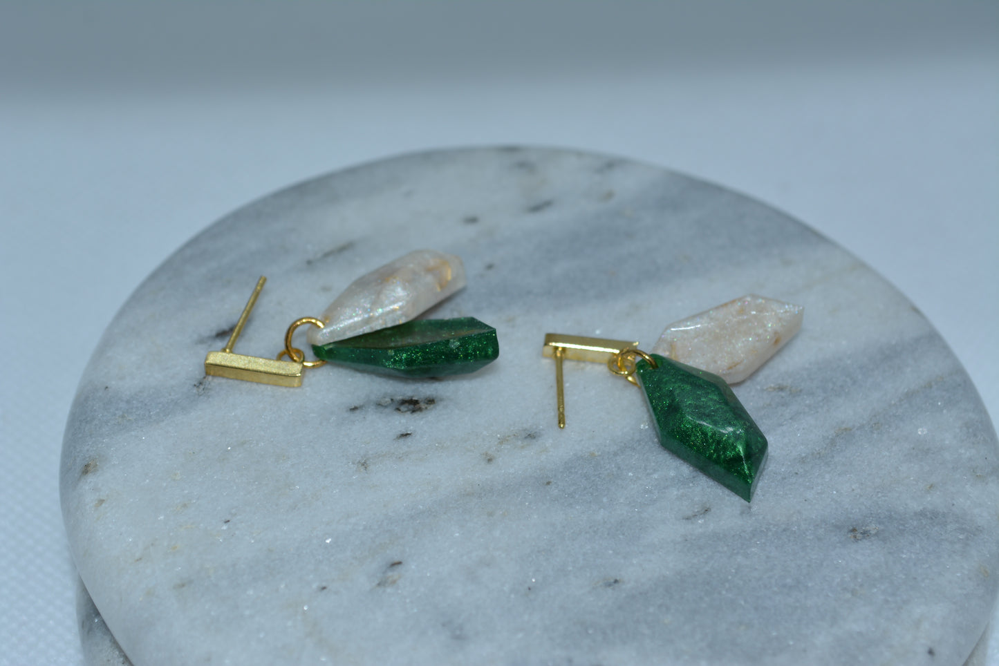 Resin gems earrings