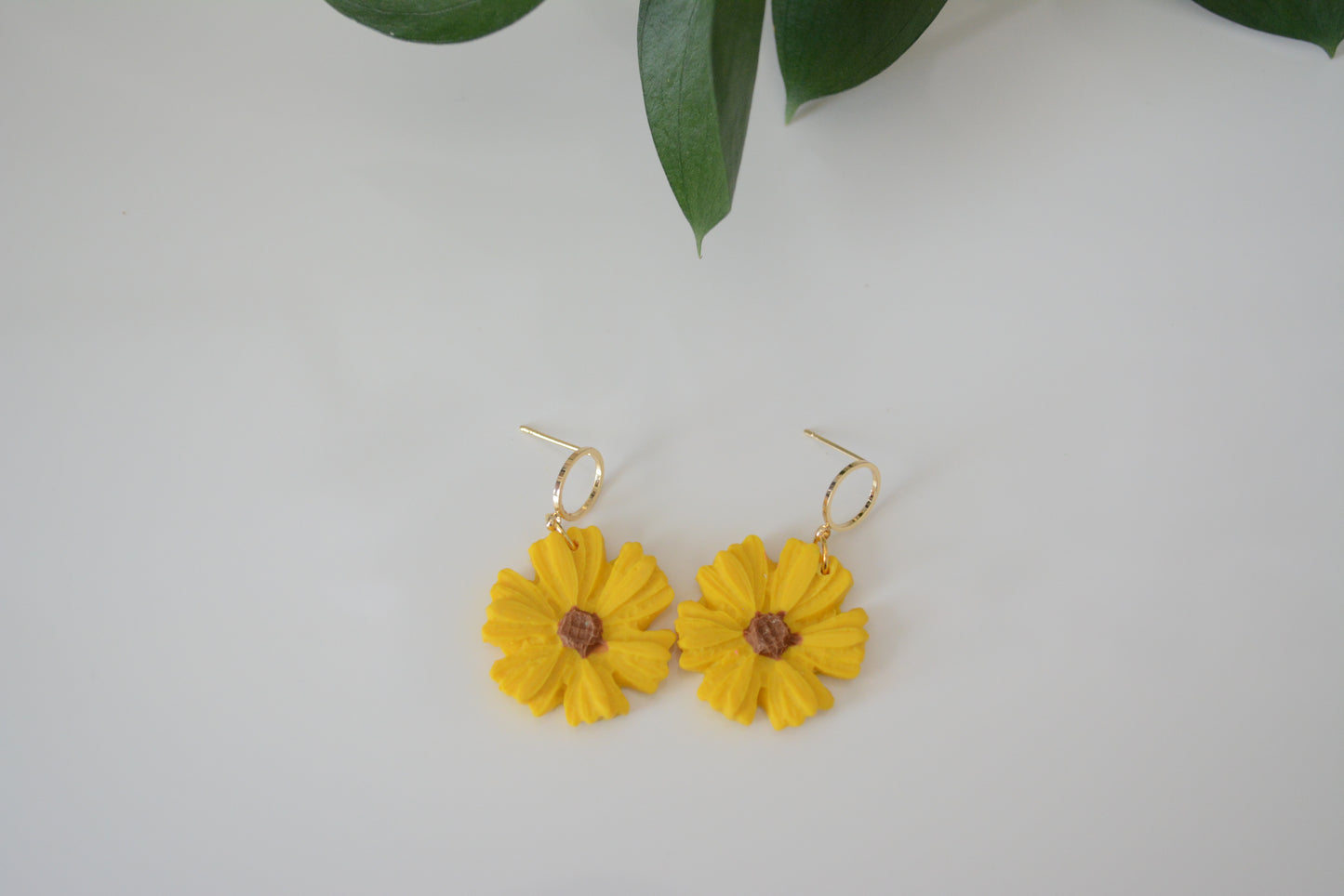 Sunflower earrings🌻