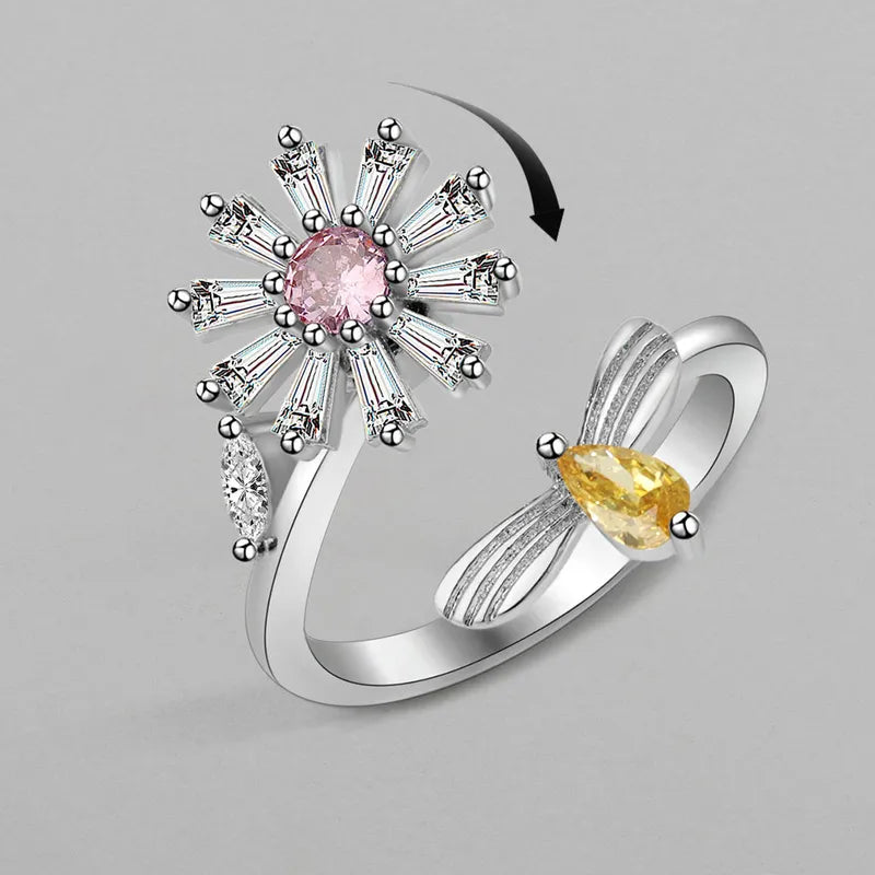 Valeria  (Adjustable ring)